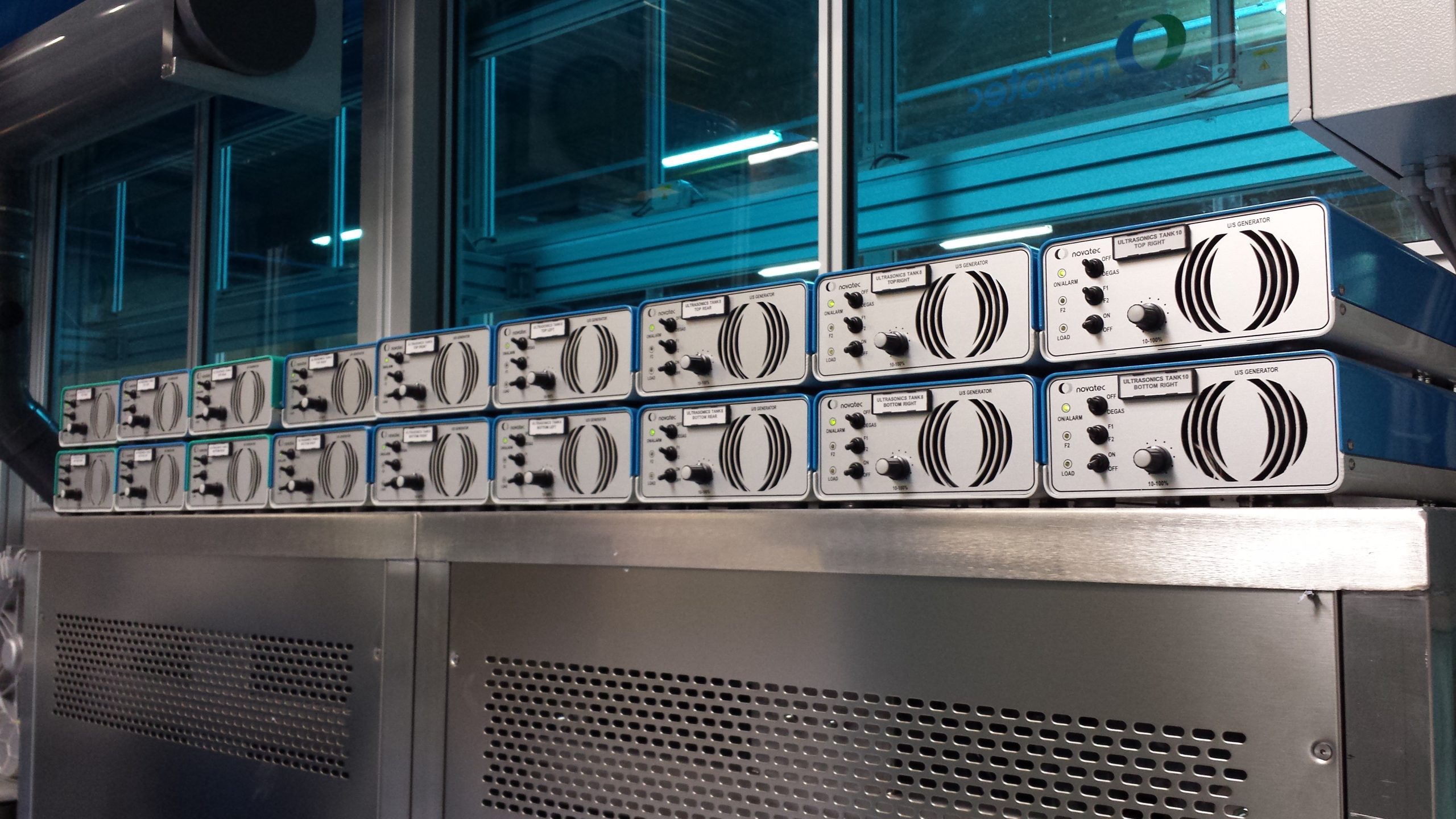 Générateur pour le nettoyage par ultrasons